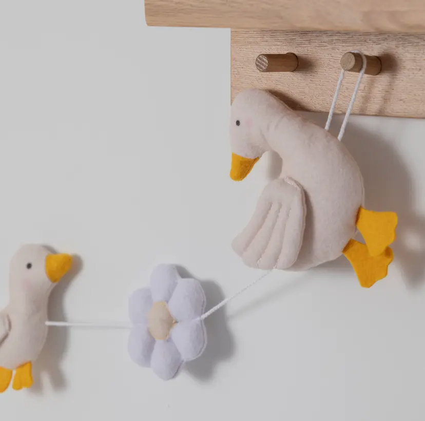 Bunting Decoration Goose